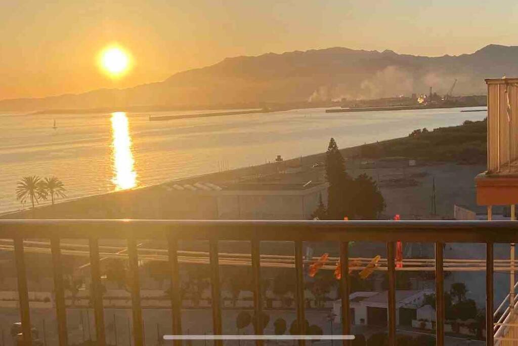 Apartament Torrenueva Con Vistas A La Playa Zewnętrze zdjęcie